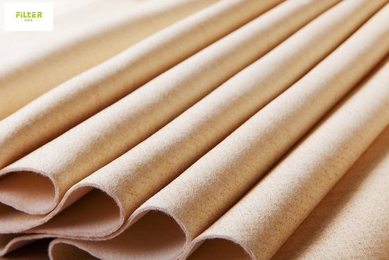 Υψηλής θερμοκρασίας τσάντα υφασμάτων φίλτρων σκόνης Nomex Aramid για τη σκόνη ξυλάνθρακα